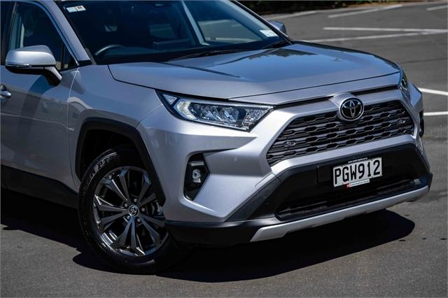 image-1, 2022 Toyota RAV4 Balance Signature Class Warranty at Dunedin