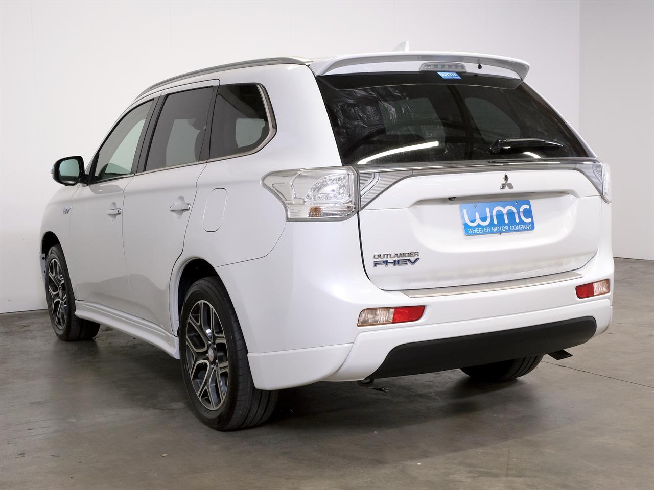 image-5, 2014 Mitsubishi Outlander PHEV 'Sport Style Editio at Christchurch