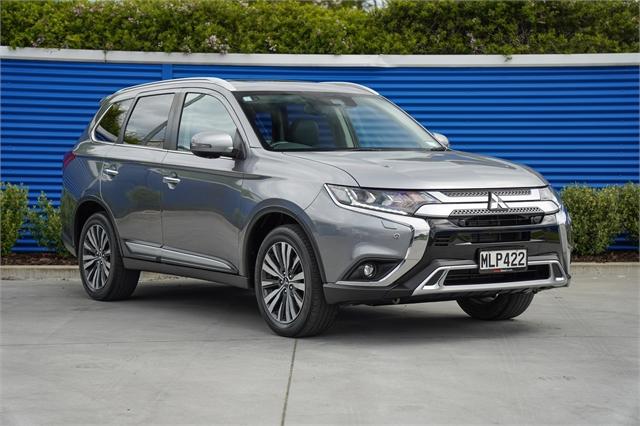 image-0, 2019 Mitsubishi Outlander Vrx 2.4P/4Wd at Dunedin