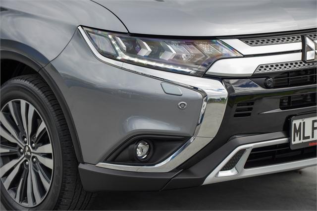 image-1, 2019 Mitsubishi Outlander Vrx 2.4P/4Wd at Dunedin