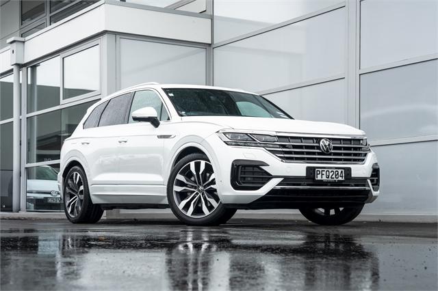 image-0, 2022 Volkswagen Touareg V6S R-Line 210Kw at Christchurch