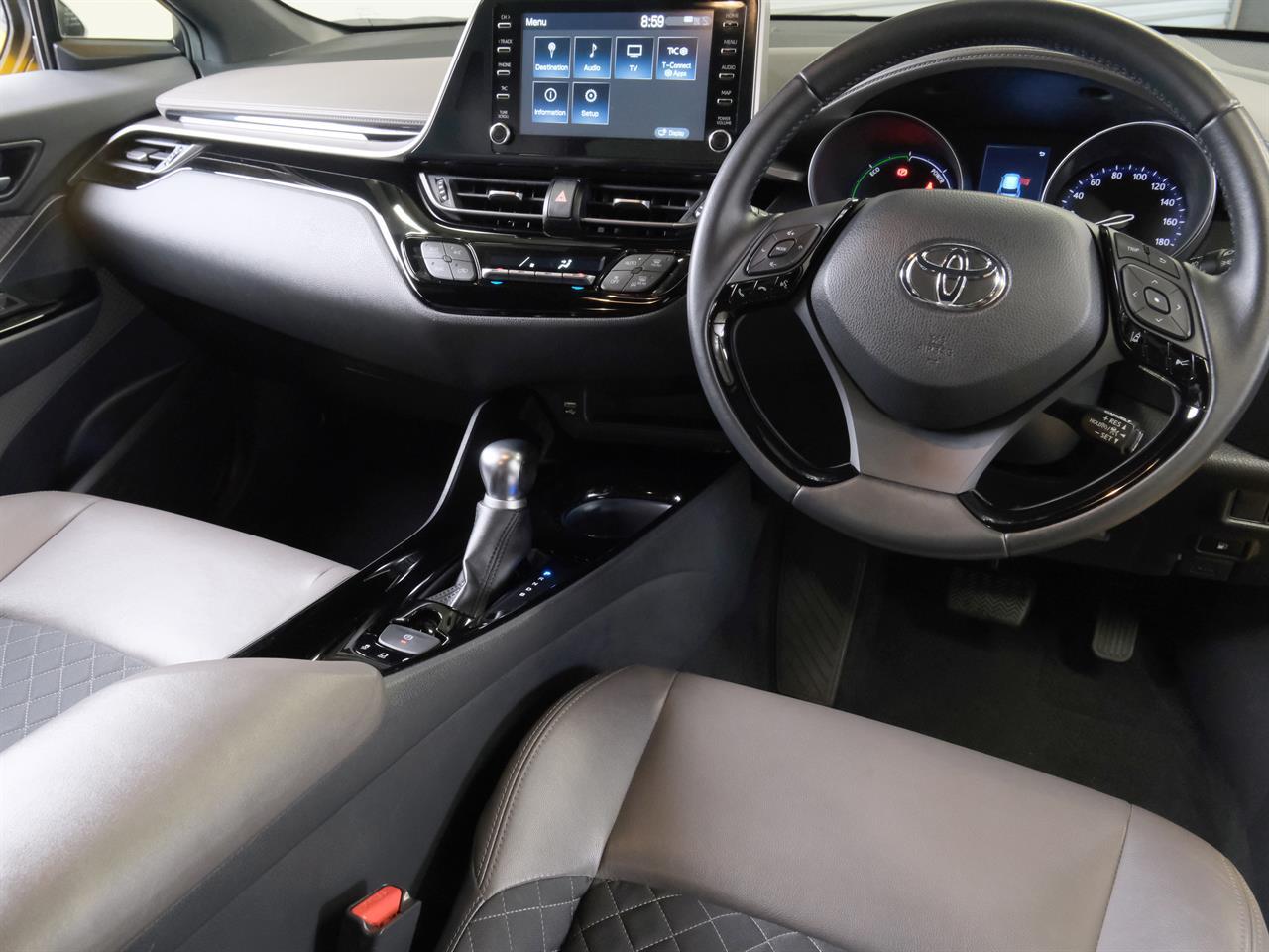 image-10, 2019 Toyota C-HR Hybrid G-Package at Christchurch