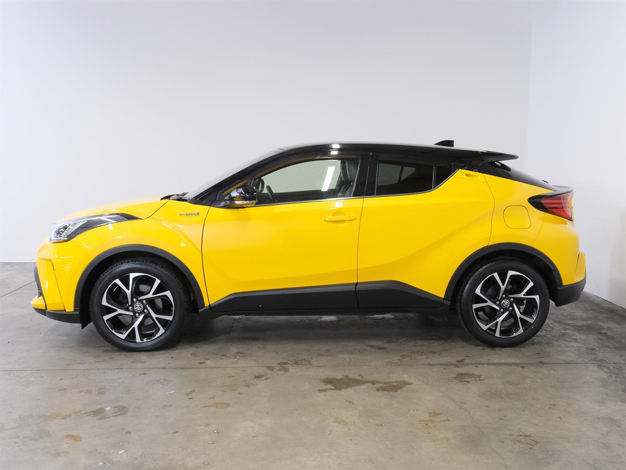 image-4, 2019 Toyota C-HR Hybrid G-Package at Christchurch