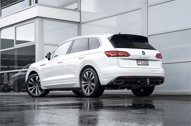 image-3, 2022 Volkswagen Touareg V6S R-Line 210Kw at Christchurch