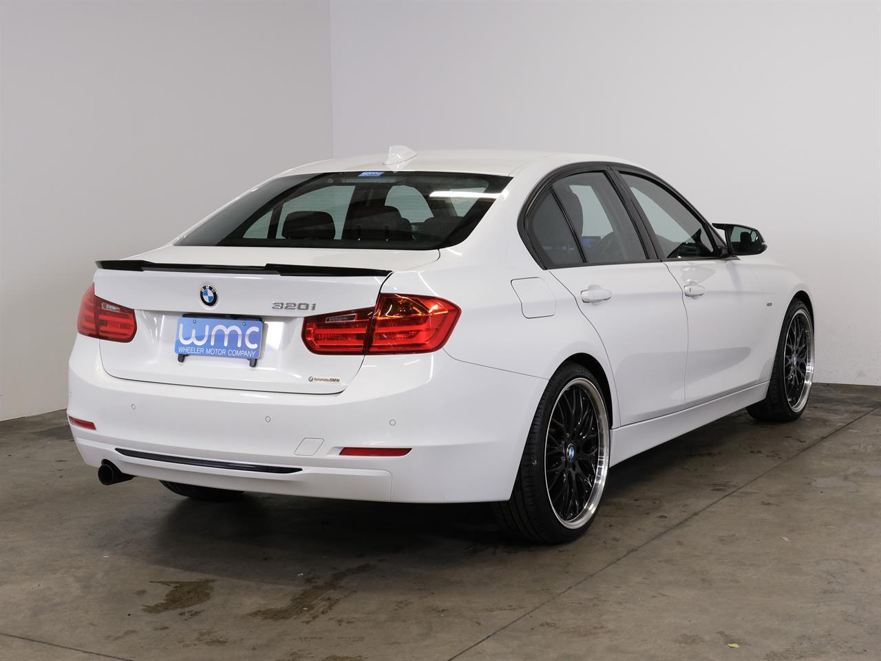 image-7, 2012 BMW 320i Sport at Christchurch