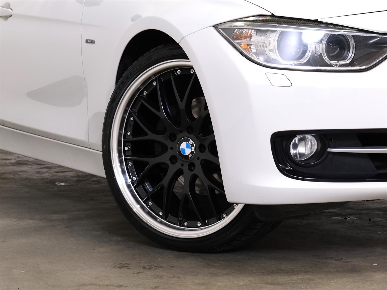 image-8, 2012 BMW 320i Sport at Christchurch