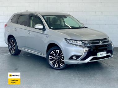 2018 Mitsubishi OUTLANDER PHEV G 4WD LIMITED ED