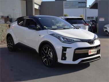 2020 Toyota C-HR GR HYBRID, Push Start