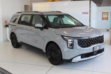 2025 Kia Carnival EX 2.2L DIESEL 8 SEATER