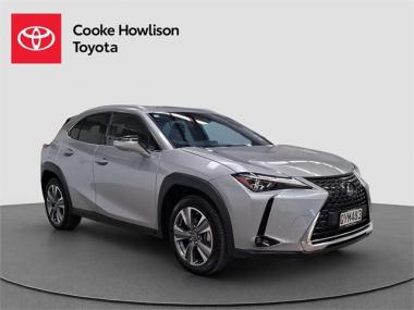 2024 Lexus UX 300e Limited
