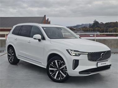 2025 Volvo XC90 B5 Ultra Bright 2.0P