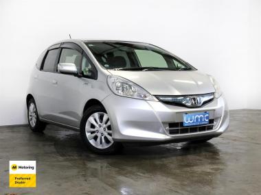 2012 Honda Fit Hybrid 'XH Selection'
