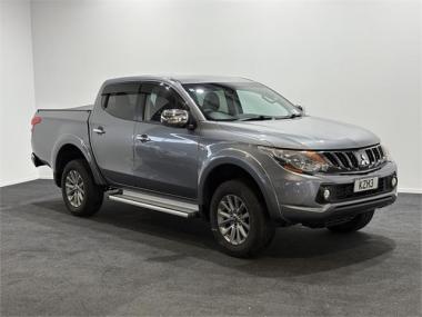 2017 Mitsubishi Triton D/cab Glxr 2.4D/6MT
