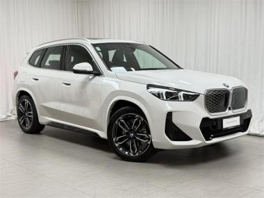 2026 BMW iX1 62EF xDrive30