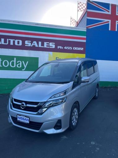 2018 Nissan Serena 2.0l 8 seater
