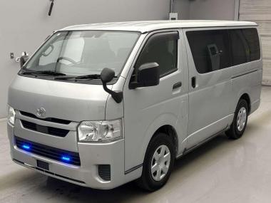 2020 Toyota Hiace 2.8D