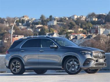 2025 MercedesBenz GLE 300 D GLE300D