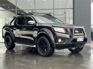 2017 Nissan Navara ST-X 2.3D 4WD AUTO BLACKOUT
