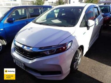 2019 Honda Fit Shuttle Hybrid 'Facelift' Honda Sen