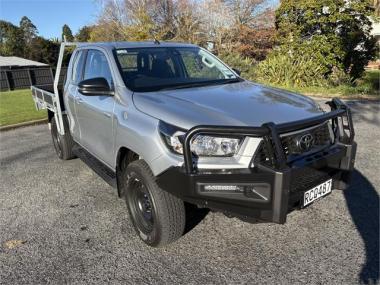 2025 Toyota Hilux Sr Td Ec/Cc 2.8Dt