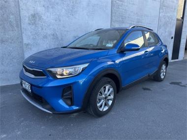 2022 Kia Stonic LX 1.4P/6AT
