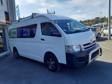 Roof Racks Off Toyota Hiace Will Fit Many Vehicles Twizel Www Mobile