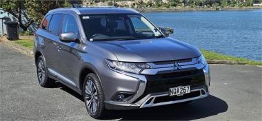 2021 Mitsubishi Outlander Xls 2.4P/4Wd/Cvt