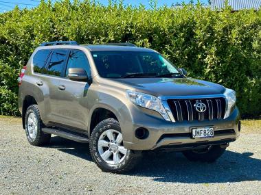 2015 Toyota Land Cruiser Prado GX 4WD 7 Seater