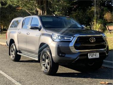 2022 Toyota Hilux SR5 DC 2.8DT 4WD 6AT UTE