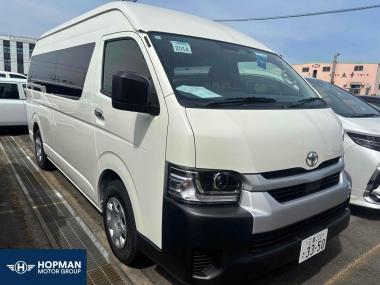 2026 Toyota Hiace 12 Seat Commuter GL