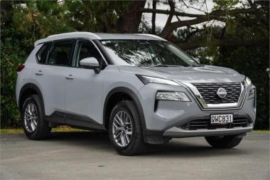 2024 Nissan X-Trail St 2.5P/4Wd/7s