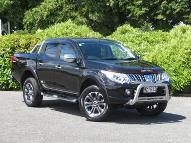 2015 Mitsubishi Triton GLS D/CAB 4X4