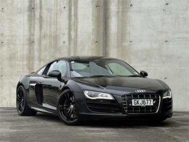 2011 Audi R8 5.2 QUATTRO