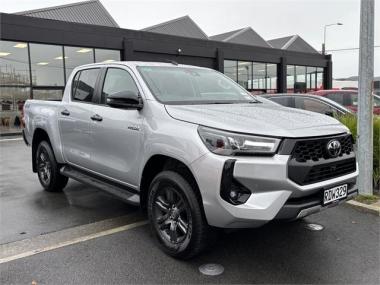 2025 Toyota Hilux SR5 2.8D 4WD Auto Hybrid