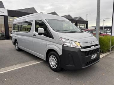 2025 Toyota Hiace ZX 2.8D Auto
