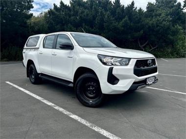 2024 Toyota Hilux SR 2.8DT Hybrid 6AT 4WD