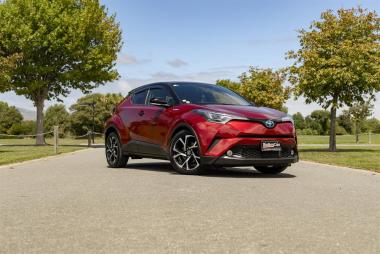 2017 Toyota C-HR (CHR) Hybrid G