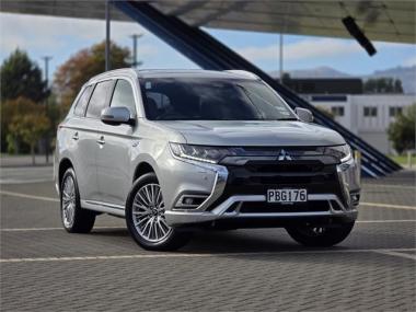 2022 Mitsubishi Outlander Vrx Phev/4Wd/At