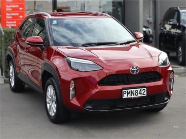 2022 Toyota Yaris Cross GX PETROL, Hatchback