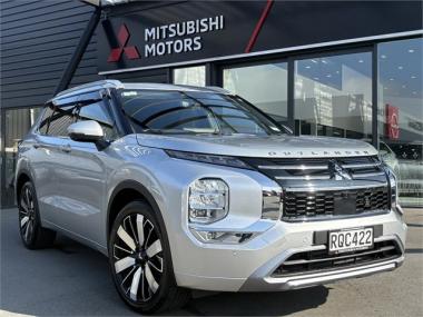 2026 Mitsubishi Outlander VRX AWD 7 seat SUV