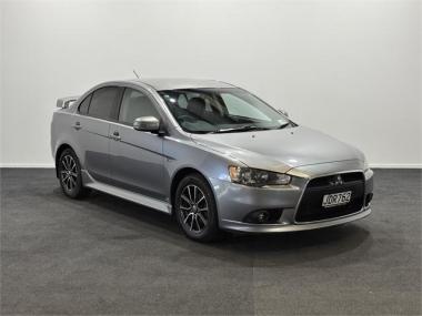 2015 Mitsubishi Lancer 2.0 GSR Sedan CVT