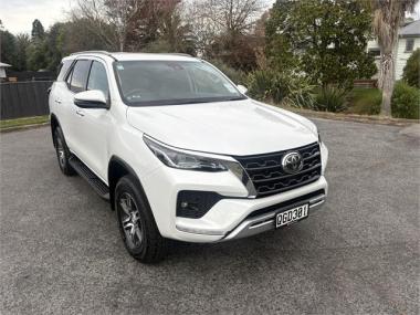 2023 Toyota Fortuner GXL 2.8DT 6AT 4WD WG/5D/7S