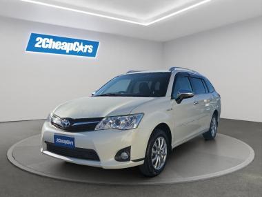 2015 Toyota Corolla Fielder Hybrid
