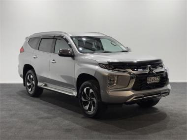 2025 Mitsubishi Pajero Sport 2.4D VRX 4WD 8AT