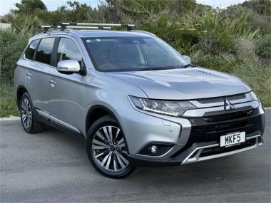 2019 Mitsubishi Outlander Vrx 2.3 Diesel 4WD 7 Sea