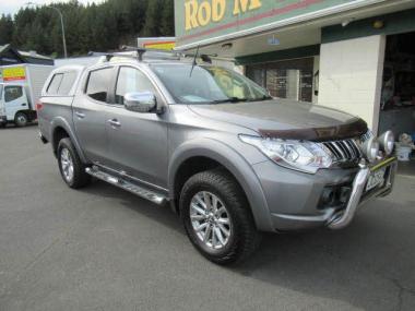 2015 Mitsubishi TRITON GLS D/CAB
