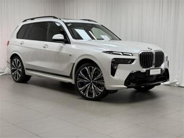 2025 BMW X7 22EN xDrive40d