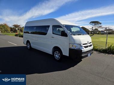 2026 Toyota Hiace 12 Seat Commuter GL 4WD