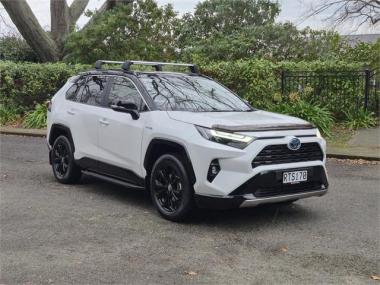 2024 Toyota RAV4 XSE 2.5P HV ECVT AWD SUV/5D/5S (A