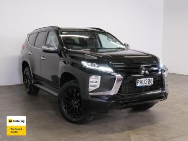 2022 Mitsubishi Pajero Sport VRX 'Black Edition' 2